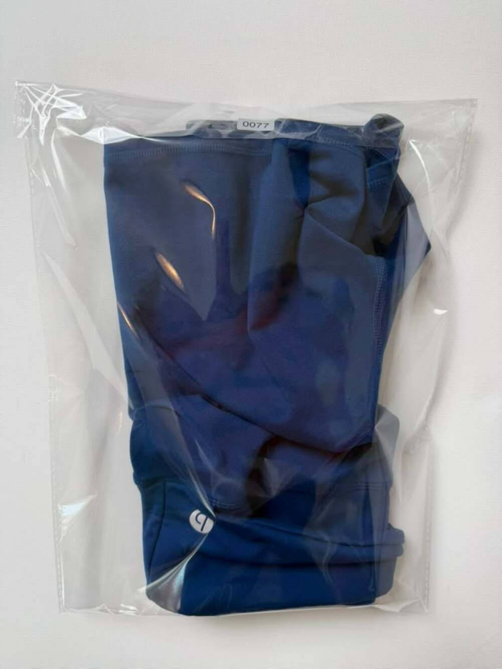 Cotton On Body Twist Back Women’s Athletic Bike Gym Shorts Blue Size Medium - Picture 8 of 8